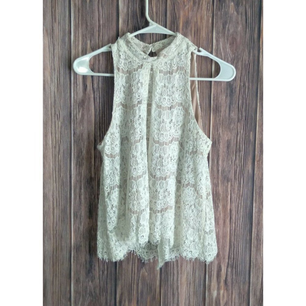 𝅺FIRE Los Angeles Women's Petite Medium Lace Cream Halter Top